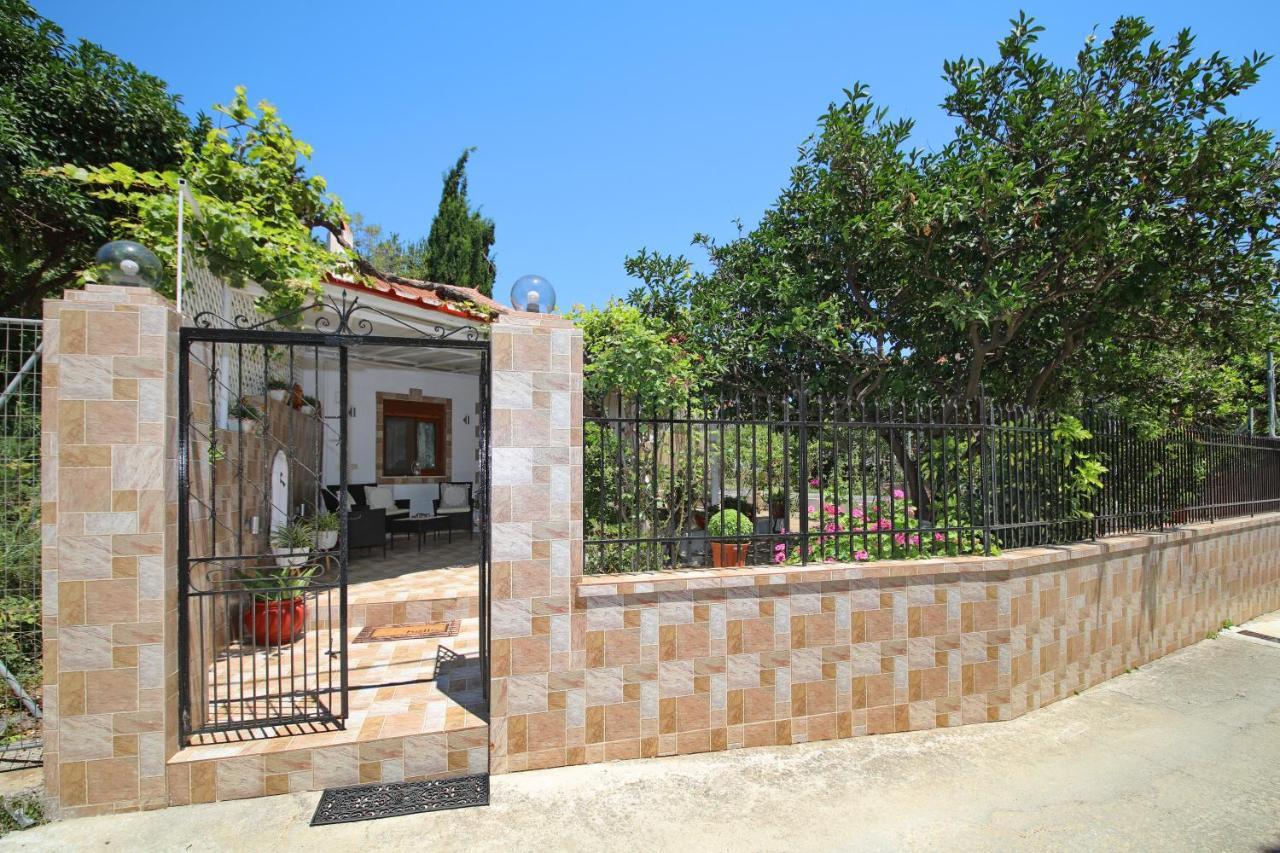 Vasia'S Small Villa Skopelos Exterior foto