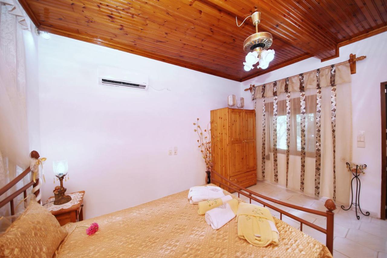 Vasia'S Small Villa Skopelos Exterior foto